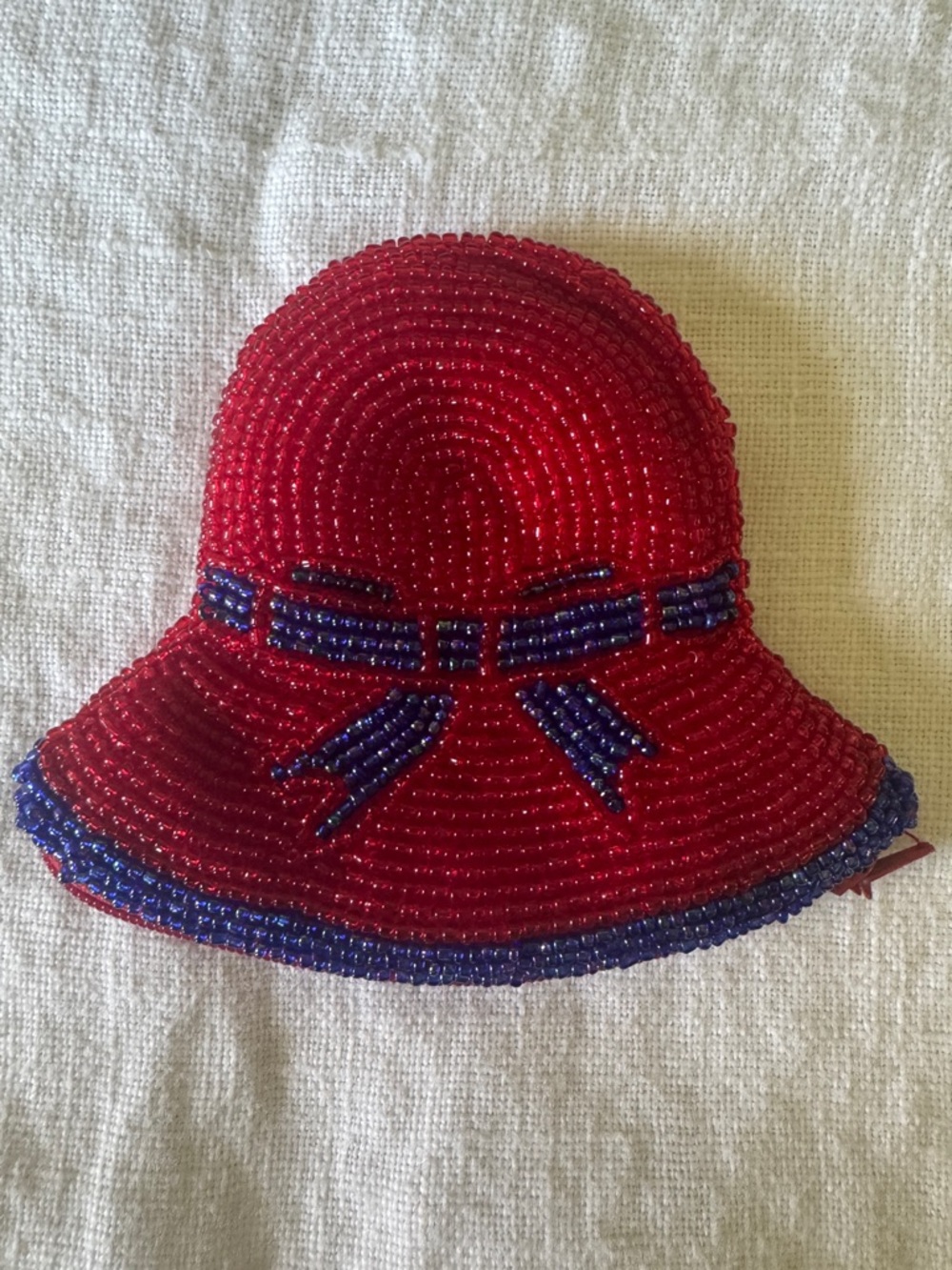 Red Hat Society Beaded Coin Purse Hat Shape Red Blue Novelty Zip Pouch Vintage